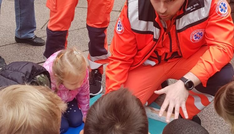 Prezentacija naših djelatnika sa lutkom