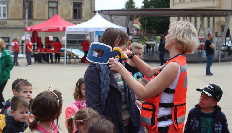 Prezentacija stavljanja ovratnika