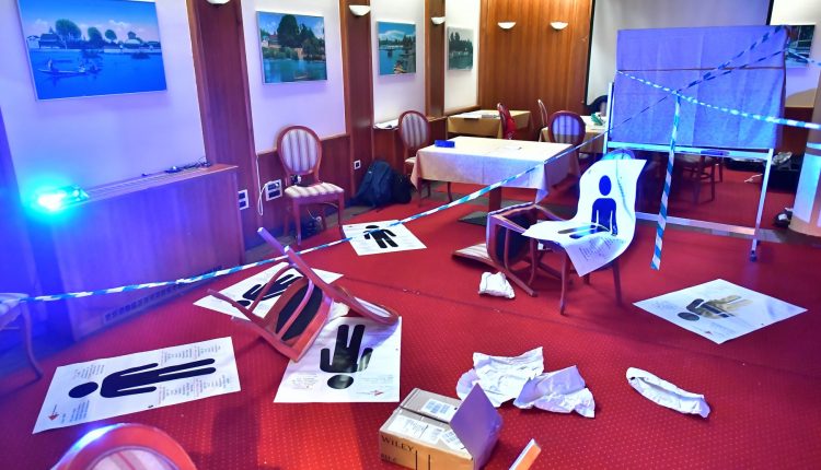 Djelatnici Zavoda za hitnu medicinu Koprivničko-križevačke županije uspješno položili MIMMS - slika projekcije događaja u konferencijskoj sali