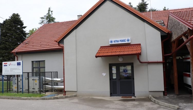 Primopredaja dva vozila Sanitetskog prijevoza i Energetske obnove zgrade HMP